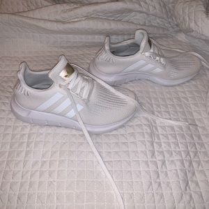 Adidas swift run